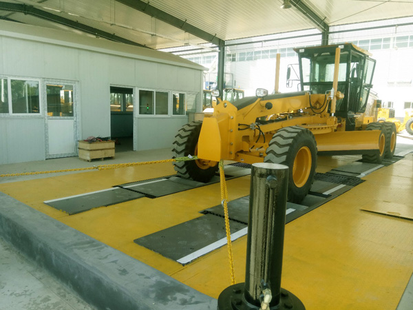 六驅底盤測功機